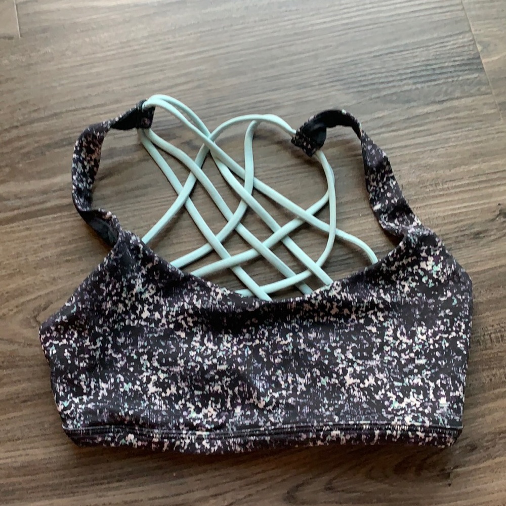 Free to be Wild bra Lululemon size 2